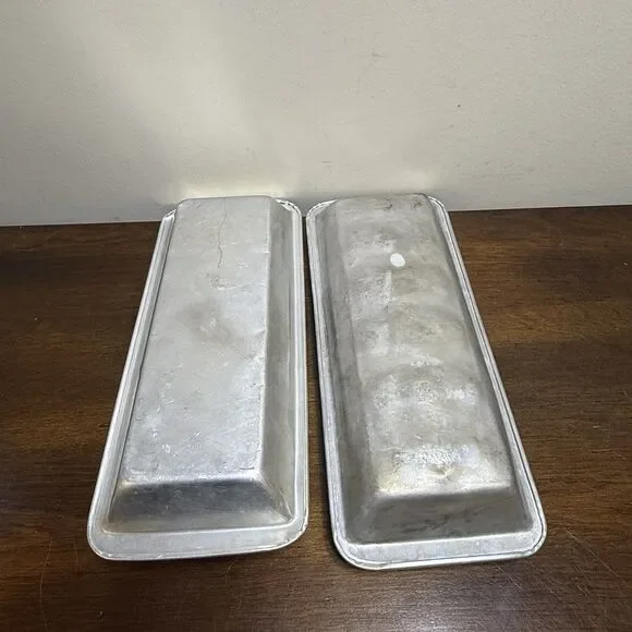 Vintage Kitchen Aluminum Metal Ice Cube Trays, Set of 2 - Picture 7 of 7